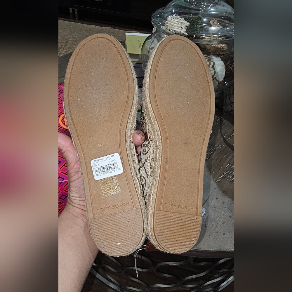 Tory Burch T MONOGRAM PLATFORM EMBROIDERED ESPADRILLE CHEETAH NEEDLEPOINT Sz 6 - Picture 3 of 6